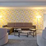 Jungfraucenter Baellenhoechst - Griwa Rent Ag