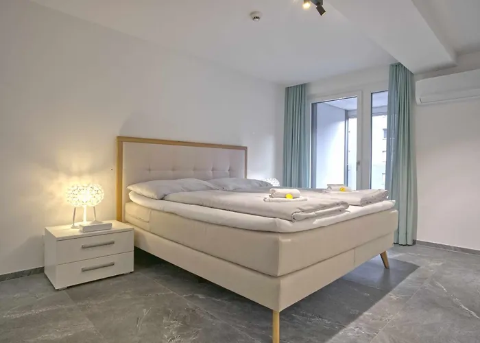 Jungfraucenter Baellenhoechst - Griwa Rent Ag * אינטרלאקן